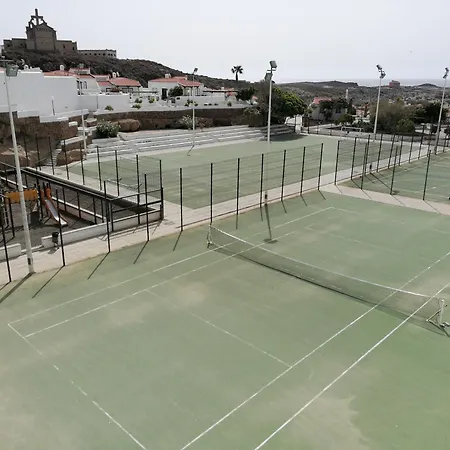 Дом отдыха Matrimonial En Un Bajo Bano Compartido Areas Compartidas Абадес