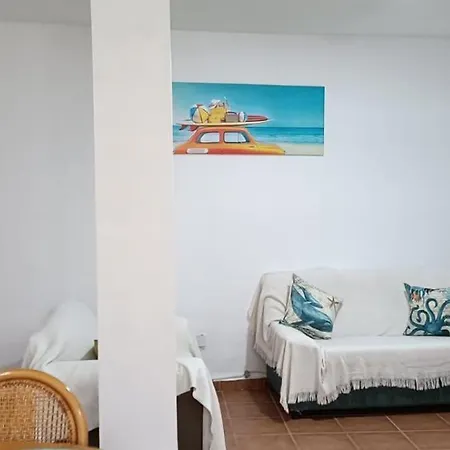 Matrimonial En Un Bajo Bano Compartido Areas Compartidas Holiday home *