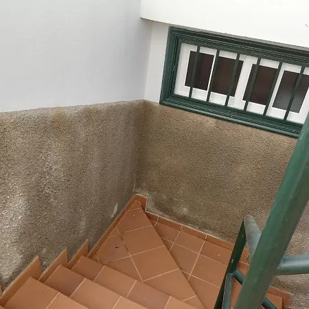 Matrimonial En Un Bajo Bano Compartido Areas Compartidas * Abades (Tenerife)