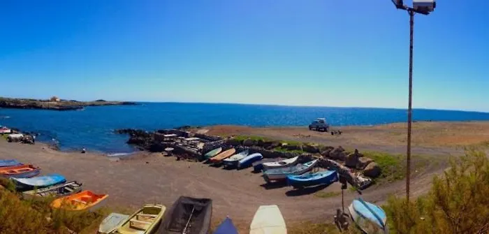 Hébergement de vacances Matrimonial En Un Bajo Bano Compartido Areas Compartidas Abades (Tenerife)