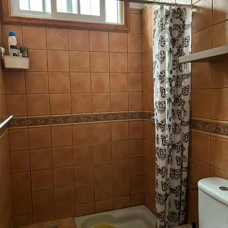 בית נופש Matrimonial En Un Bajo Bano Compartido Areas Compartidas Abades (Tenerife)
